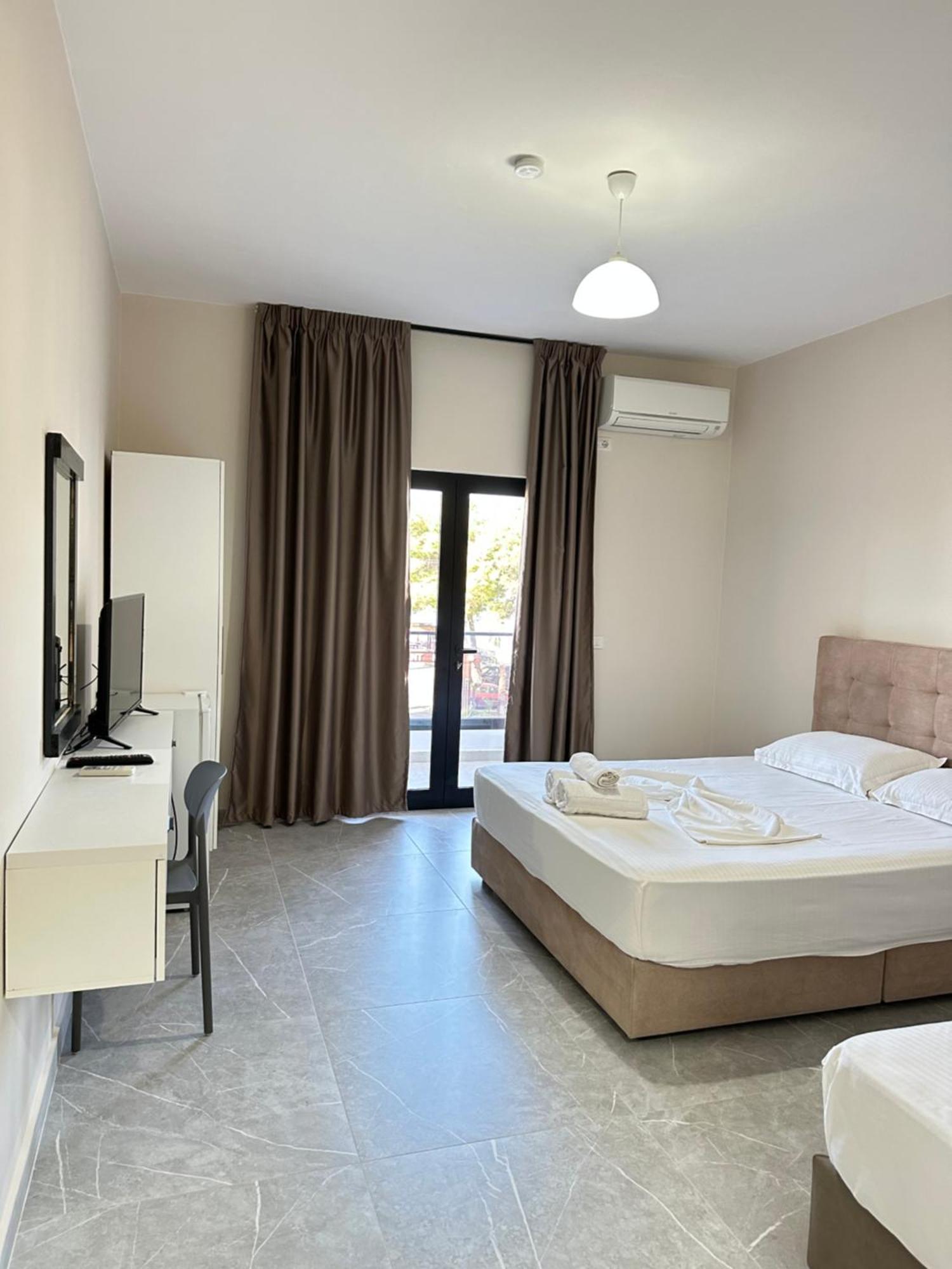 Molla Hotel Restorant Шенджин Экстерьер фото