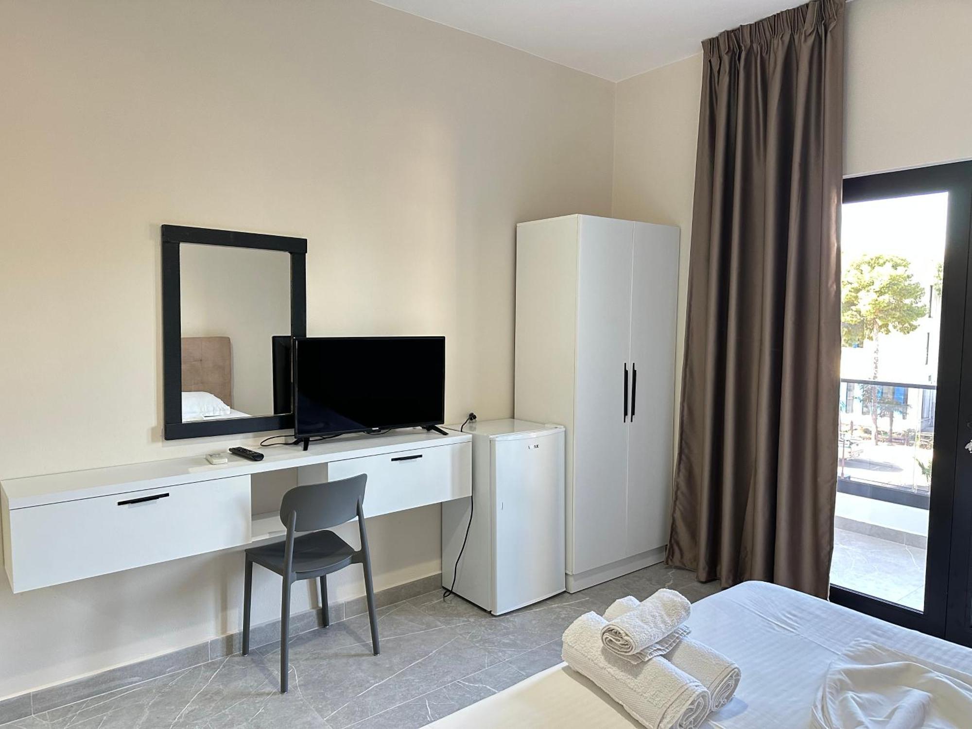 Molla Hotel Restorant Шенджин Экстерьер фото