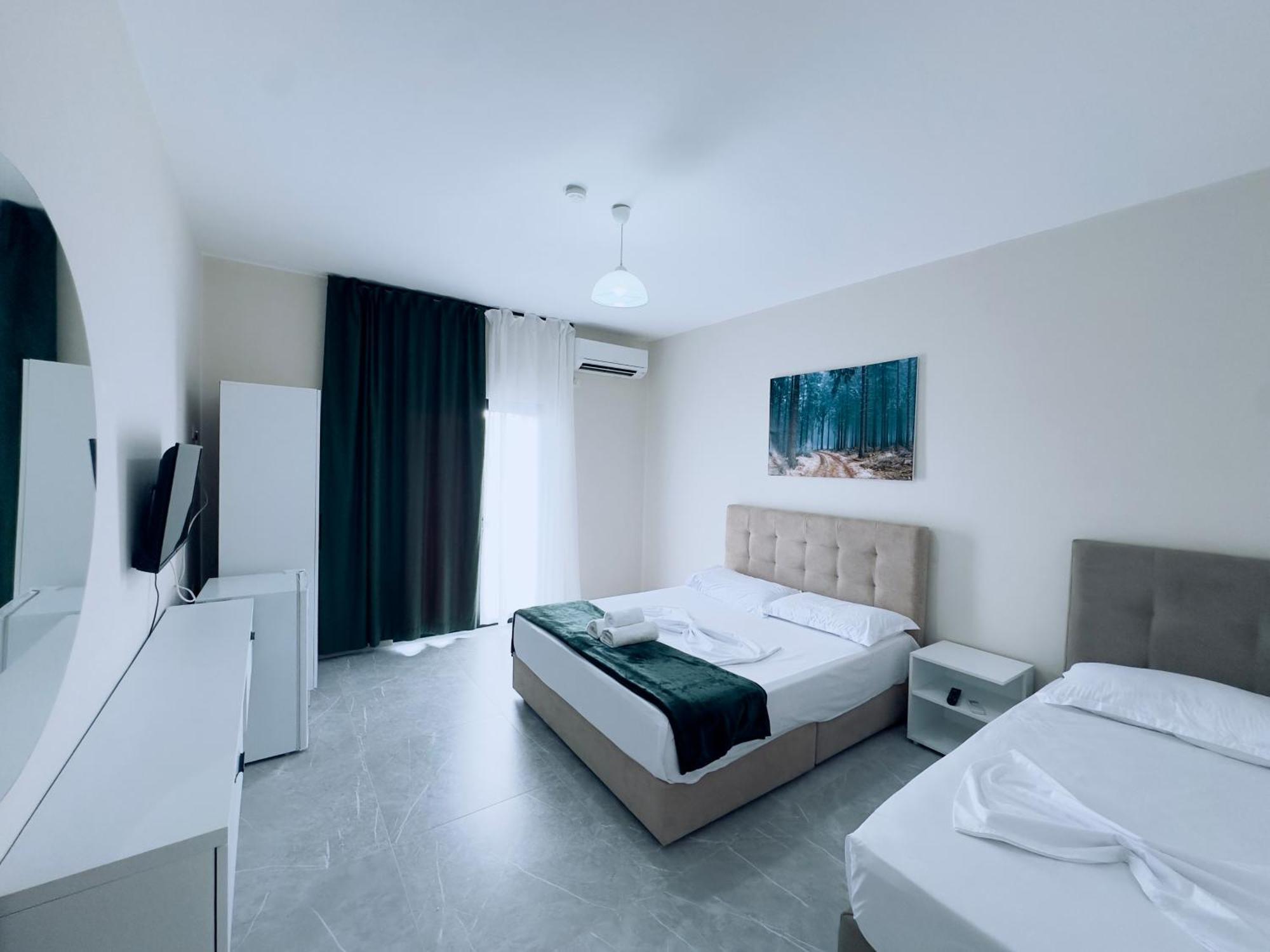 Molla Hotel Restorant Шенджин Экстерьер фото